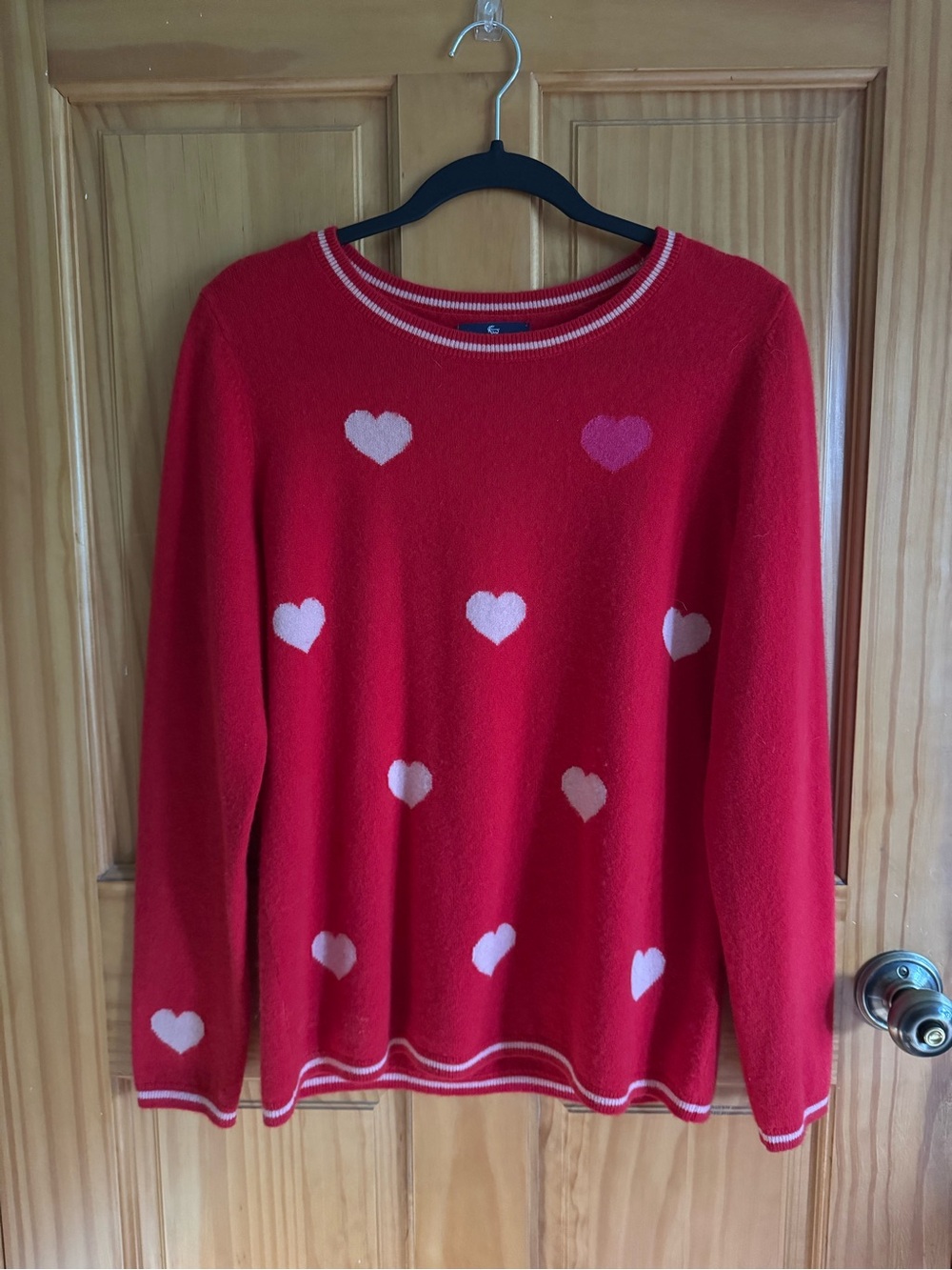 100% cashmere lands end red sweater with hearts size medium